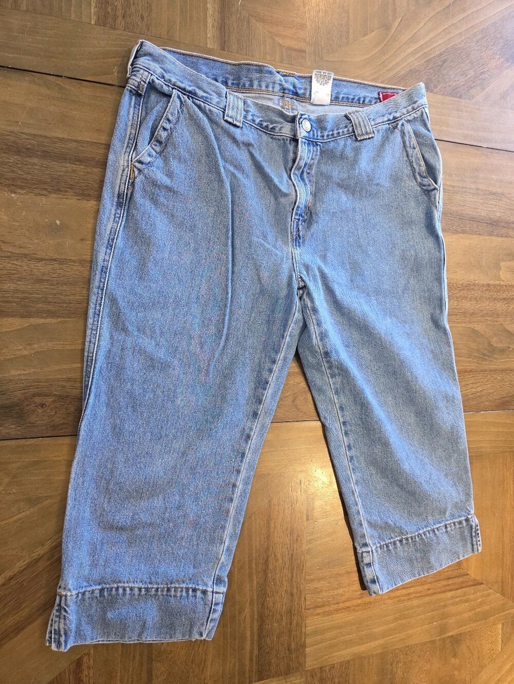 Levi's Outback Capri Cropped Jeans Sz 16 Petite 36x21 Blue 100% Cotton Vintage